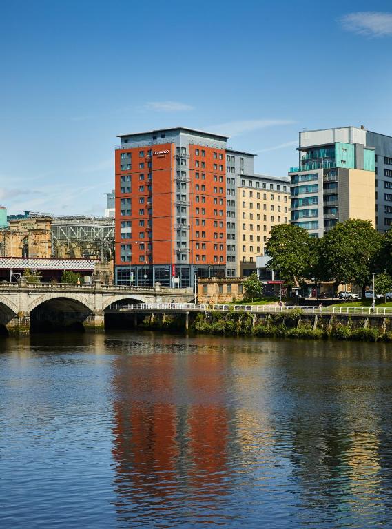 Leonardo Hotel Glasgow photo