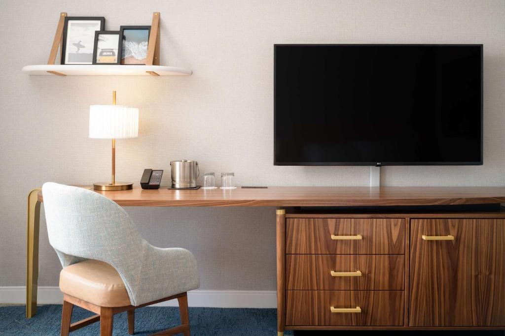 Hilton Los Angeles Culver City photo