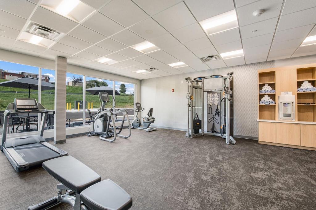 Fairfield Inn & Suites by Marriott Knoxville Clinton photo