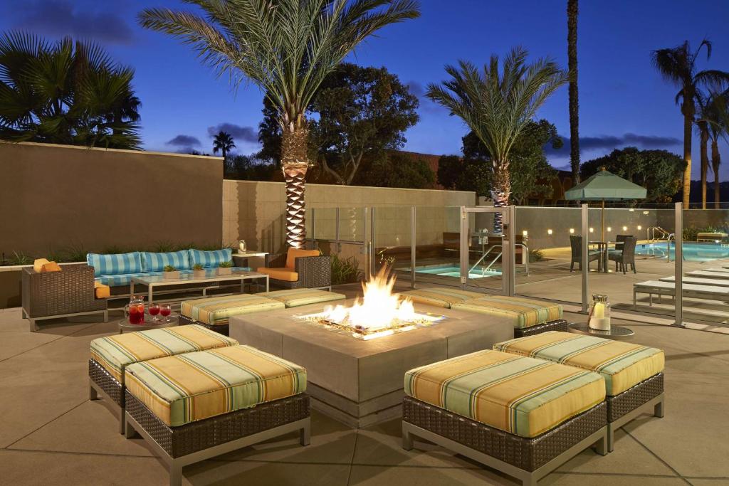 Hampton Inn San Diego/Mission Valley photo