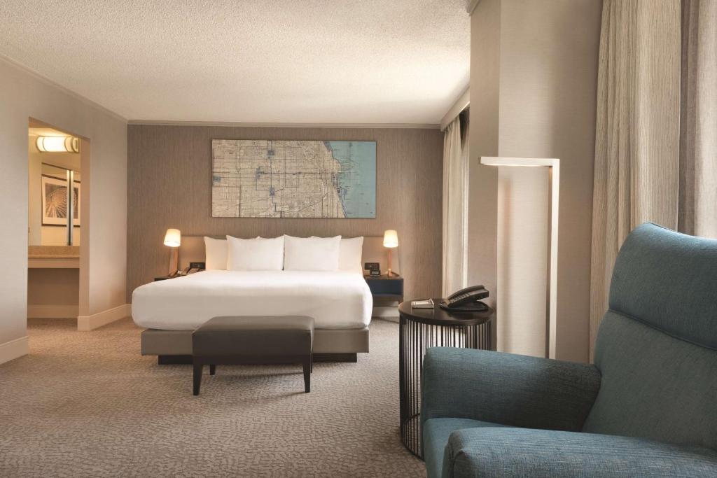 Hilton Chicago/Magnificent Mile Suites