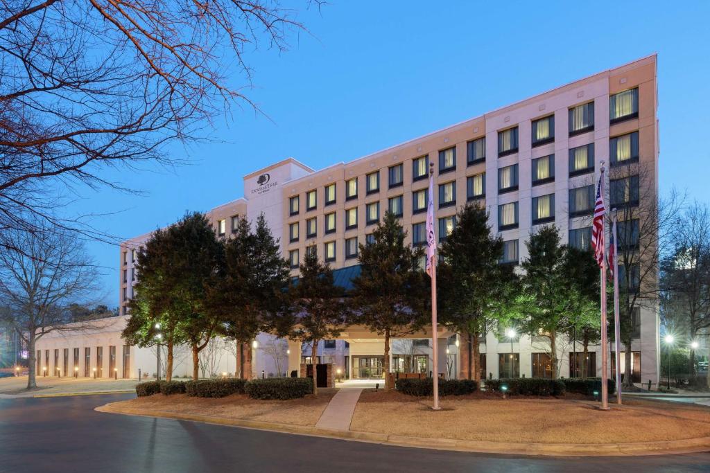 DoubleTree by Hilton Atlanta Airport photo