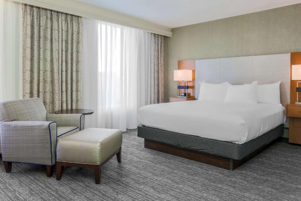 DoubleTree by Hilton Atlanta Airport, Atlanta