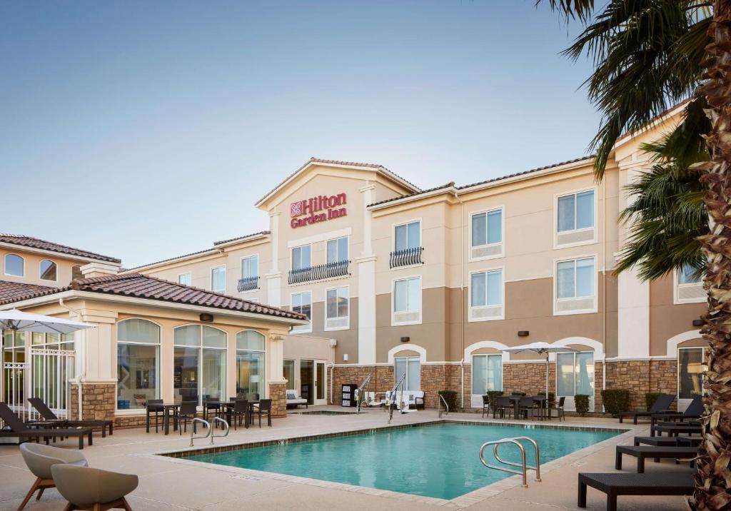 Hilton Garden Inn Las Vegas Henderson photo