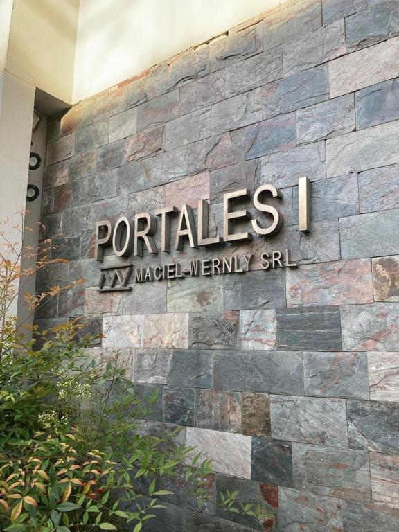 Portales I - 1