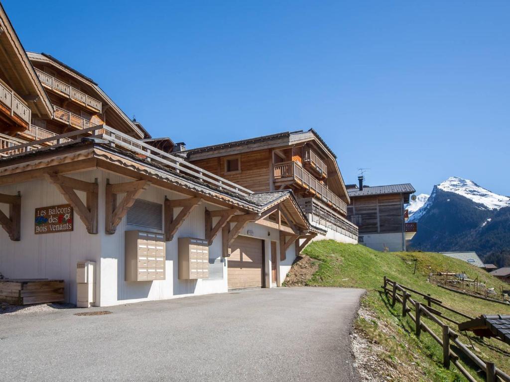 Appartement ensoleillé à Morzine avec parking couvert, proche centre - FR-1-754-25 - 2