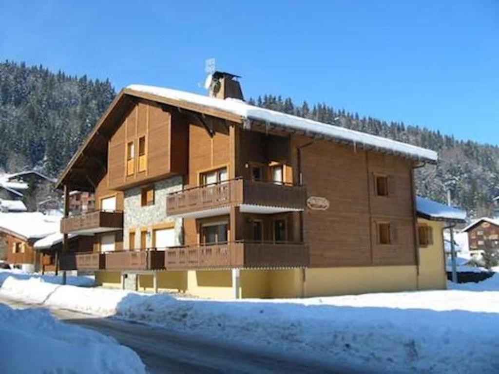 Superbe duplex 5 pièces rénové, proche centre Morzine, animaux admis - FR-1-754-29 - 3