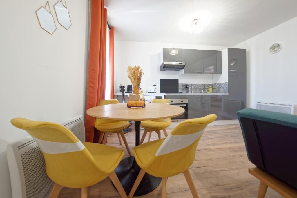 Le Soleilcasa - 3 personnes - bureau & wifi - 4