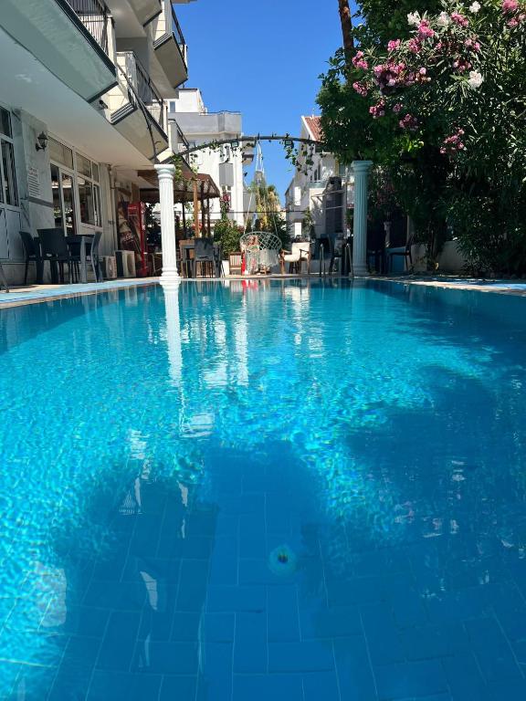 Serenity Lara Hotel photo