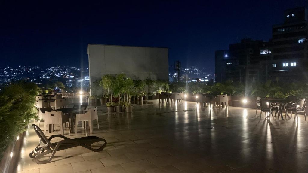 HOTEL CHACAO SUITES photo