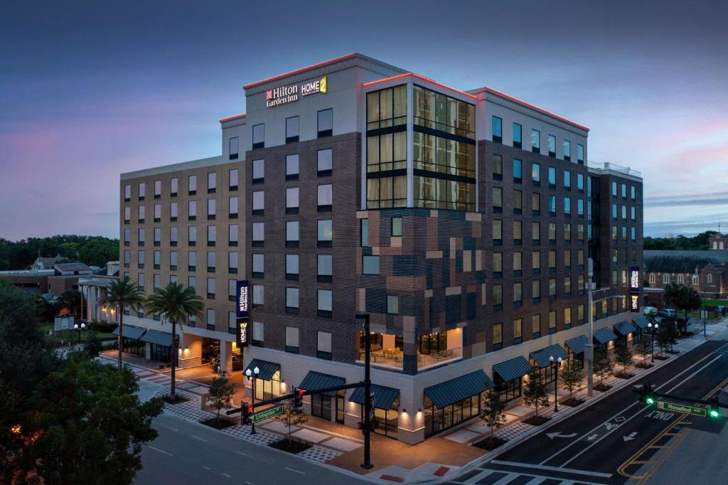 Hilton Garden Inn Orlando Downtown photo