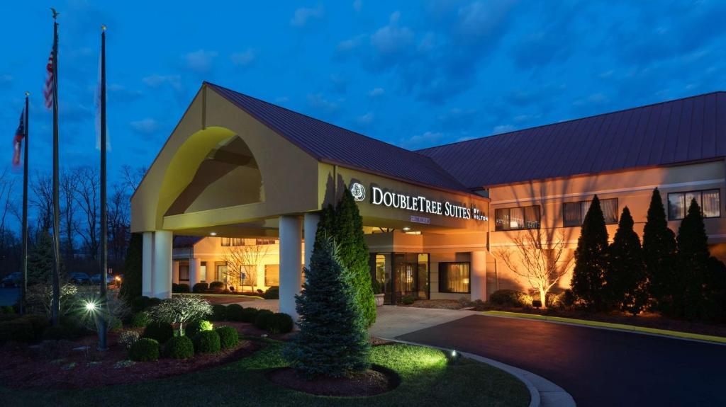 DoubleTree Suites by Hilton Hotel Cincinnati - Blue Ash, Sharonville