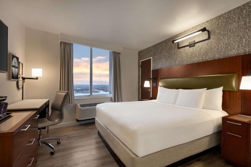 New York DoubleTree by Hilton New York Downtown room