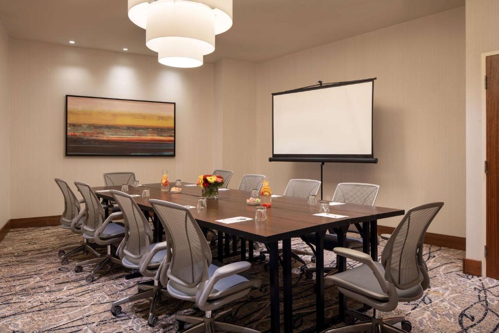 New York Hilton Garden Inn Long Island City New York Additional