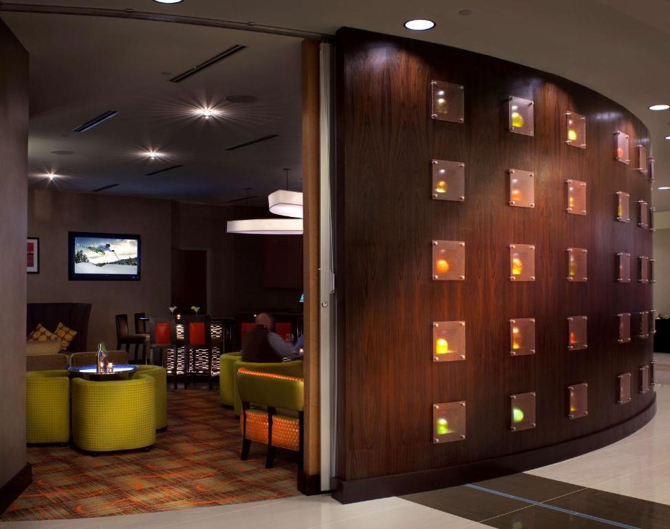 Bar/lounge