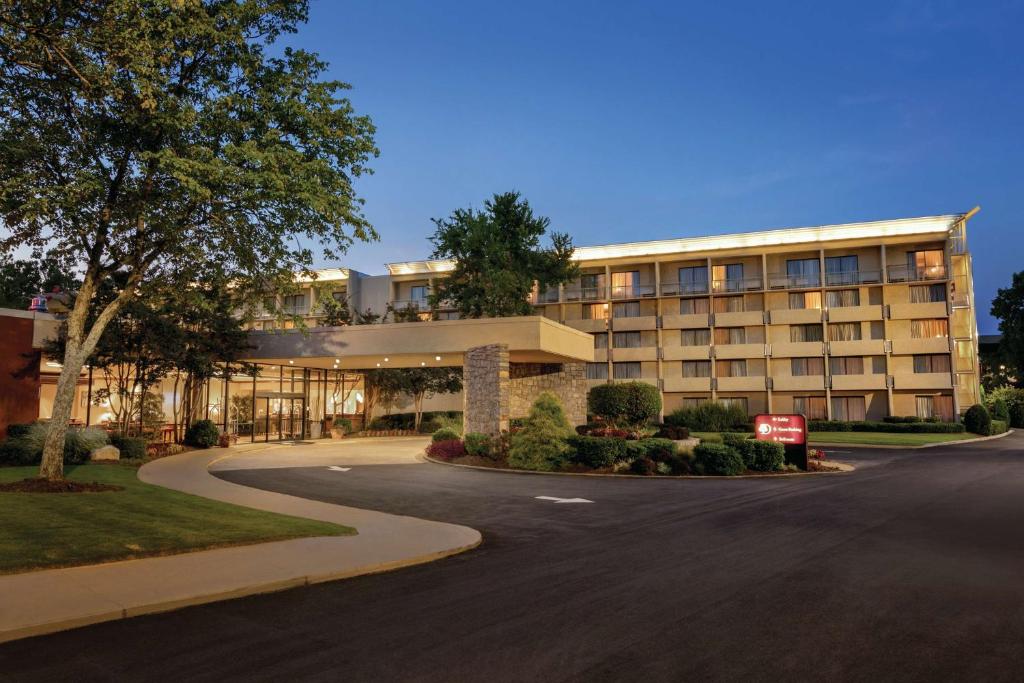 DoubleTree by Hilton Atlanta NE Northlake photo