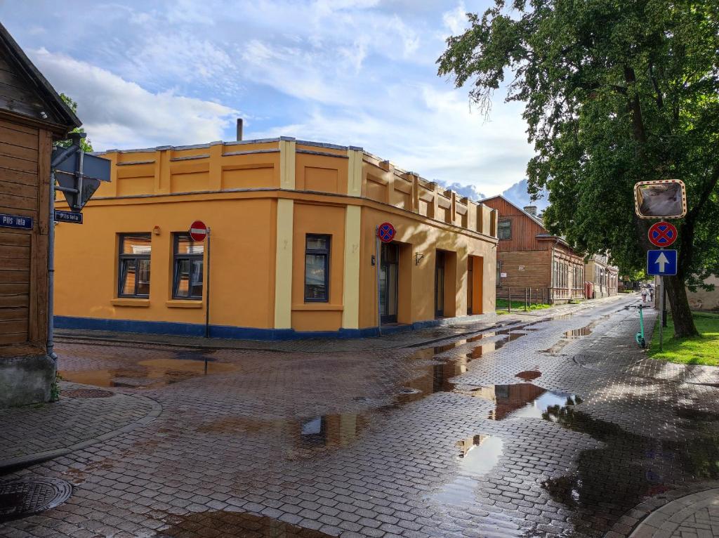 Tirgus nams, Ventspils