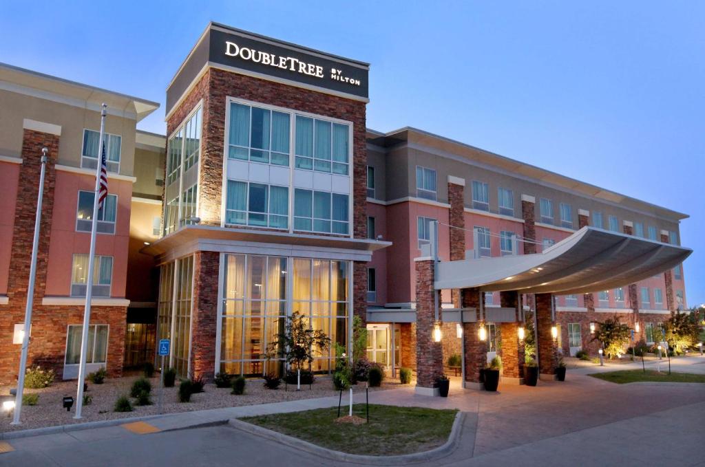 DoubleTree by Hilton West Fargo Sanford Medical Center Area, Fargo