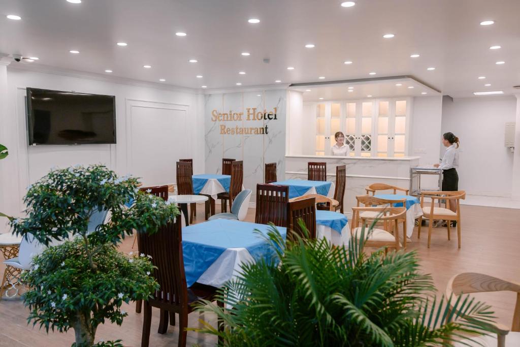 Senior Hotel