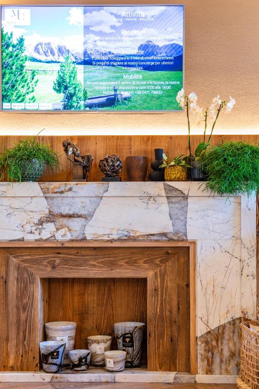 Hotel Montchalet photo