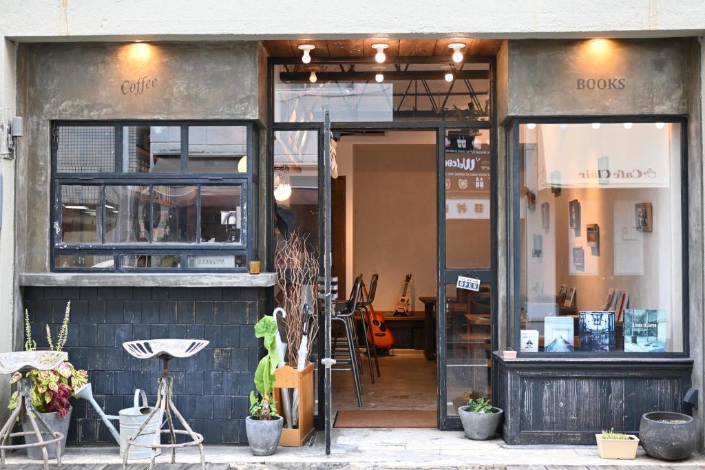 36 Hostel