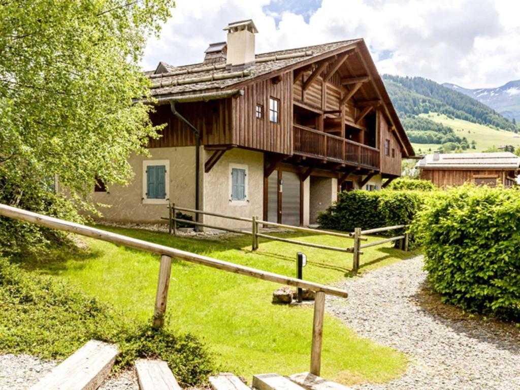 Duplex 3 Chambres au Mont d'Arbois - Balcon, Garage, Proche Télécabine et Golf - FR-1-453-252 - 3