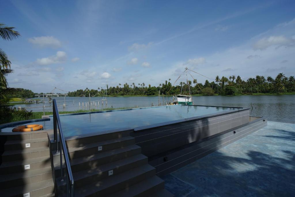 The Riverview Residency - Waterfront Pool Villa photo