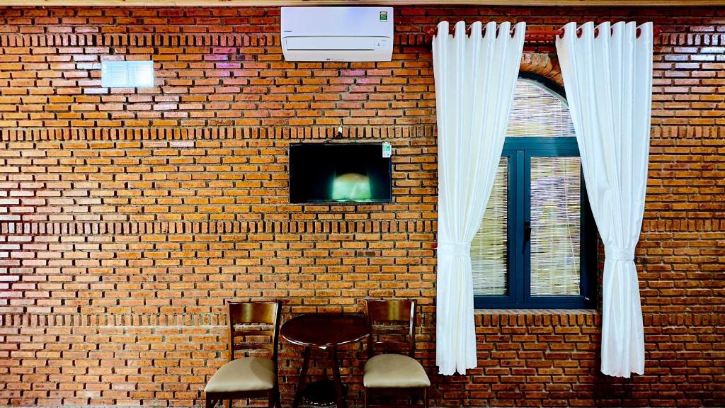 Da Let Homestay & Coffee