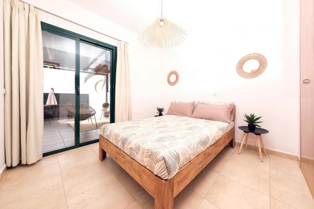 Casa Costa Esmeralda Plus - Pool and Relax By Lanzarote Vacation Homes - 4