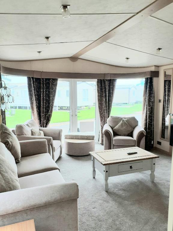 The James Lodge, Little Clacton