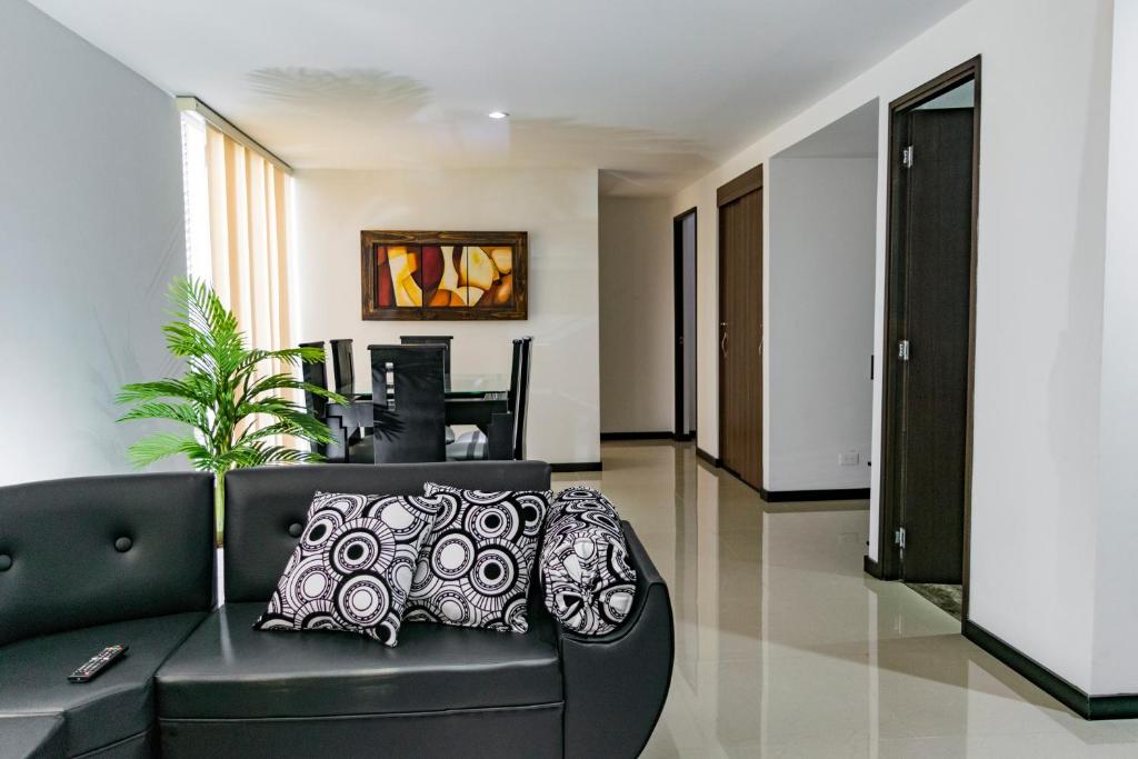 Super Apartment El Poblado Tesoro 2 rooms, 3 baths - 6 guests, Medellín