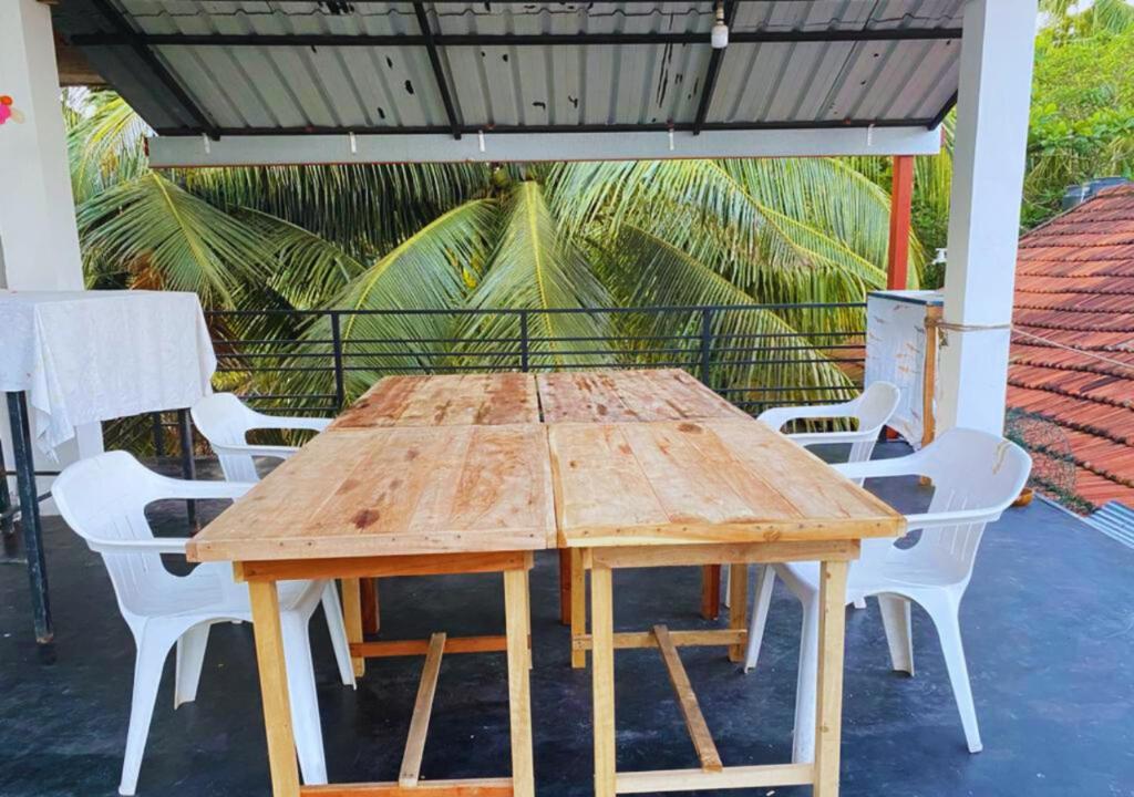 Nilwala River Corner Villa