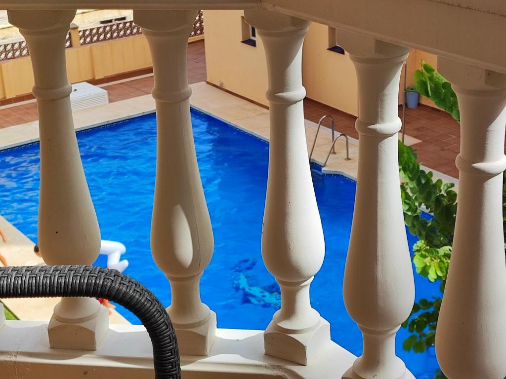 Beachfront Apartment with Pool & Sea View Terrace, Guadalmar Málaga - 3