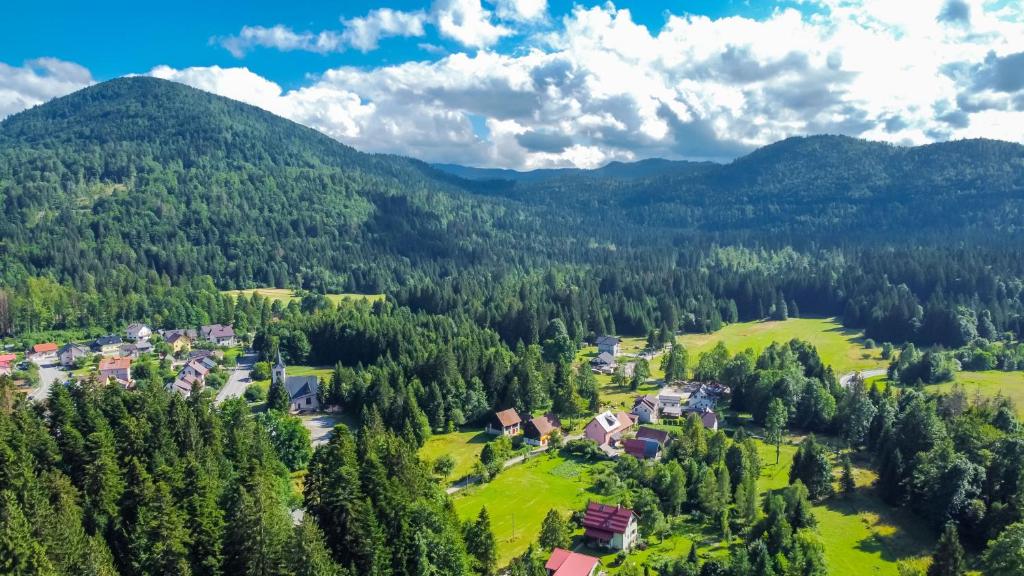 Wind & Water, Delnice