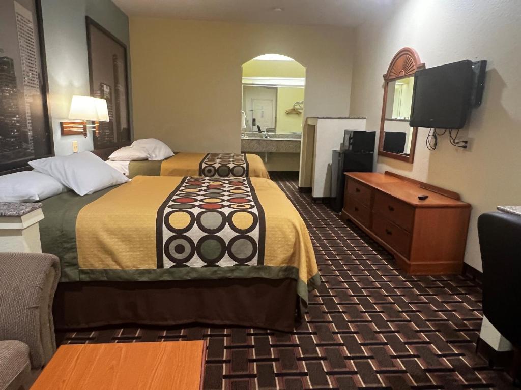 Super 8 By Wyndham Stafford Sugarland Area photo