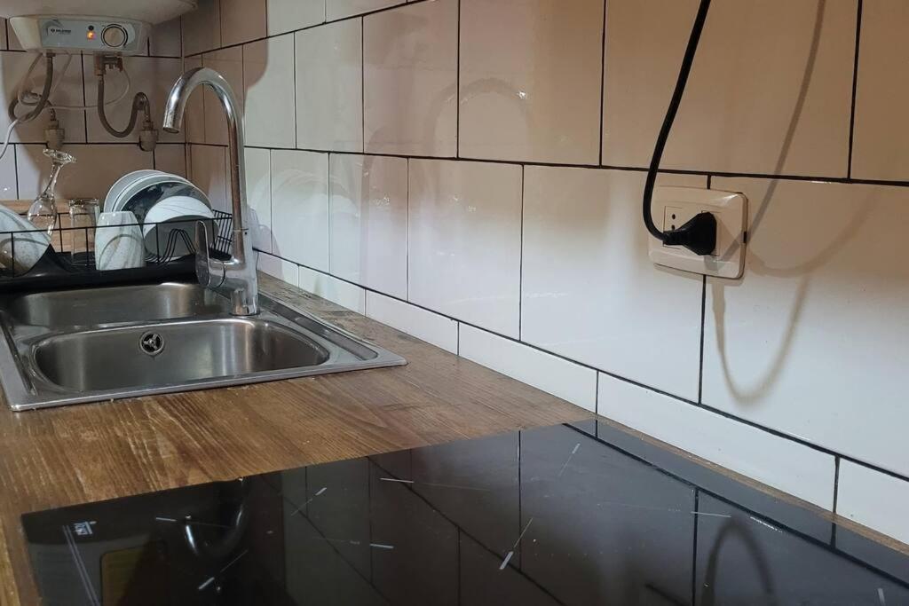 Amplio departamento con panorámica al río - 2