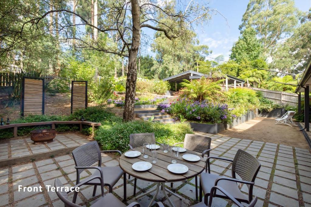 Fernbrook - Luxurious country retreat, Cockatoo