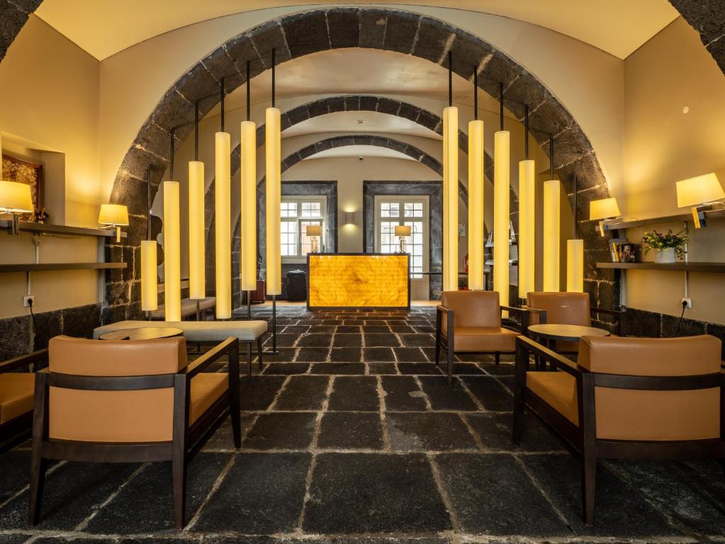 โรงแรมโด โคเลจิโอ (Hotel Do Colegio)