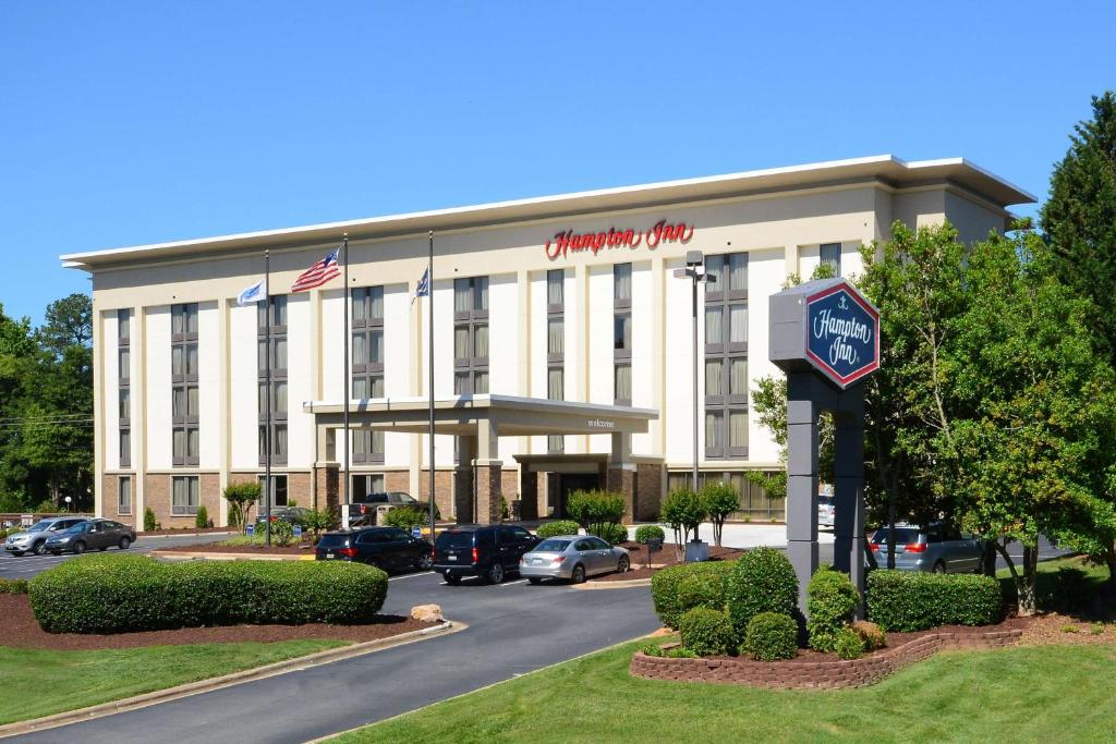 Hampton Inn Charlotte-North/Lake Norman photo