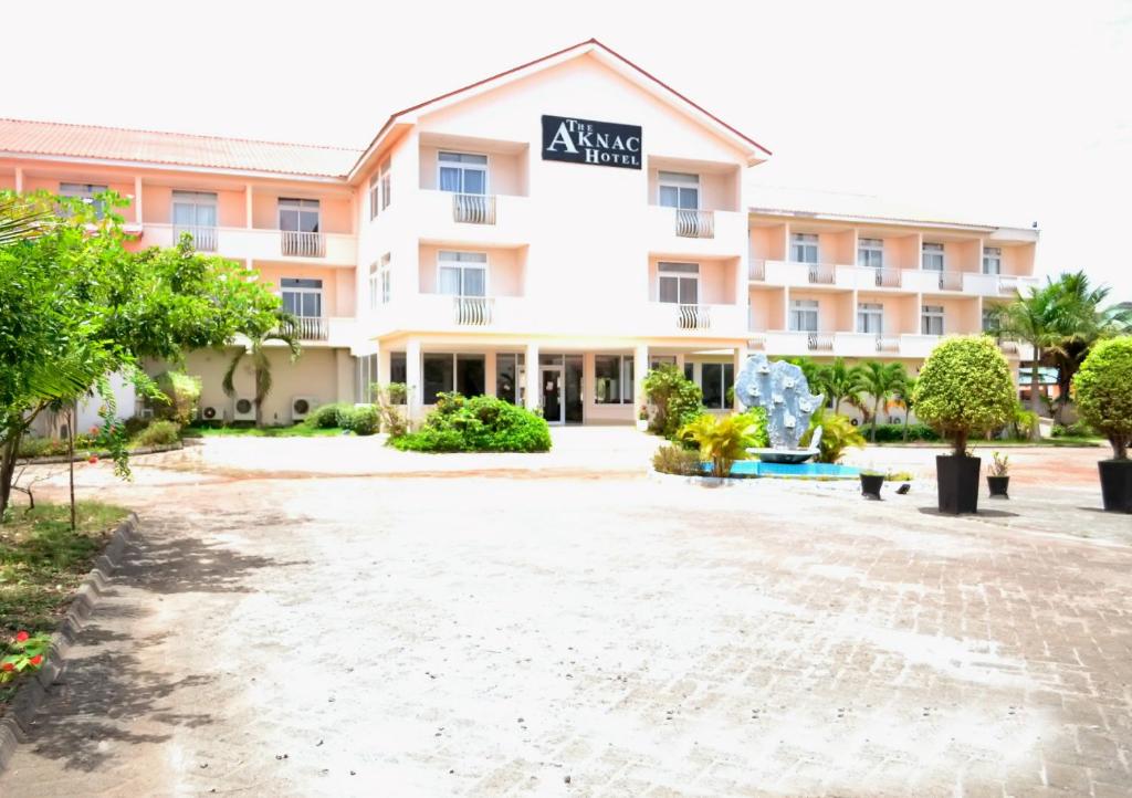 The Aknac Hotel photo