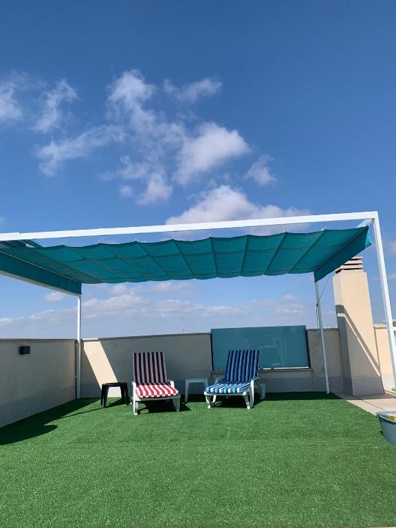 penthouse center Torrevieja, private terrace, near the beach - 5