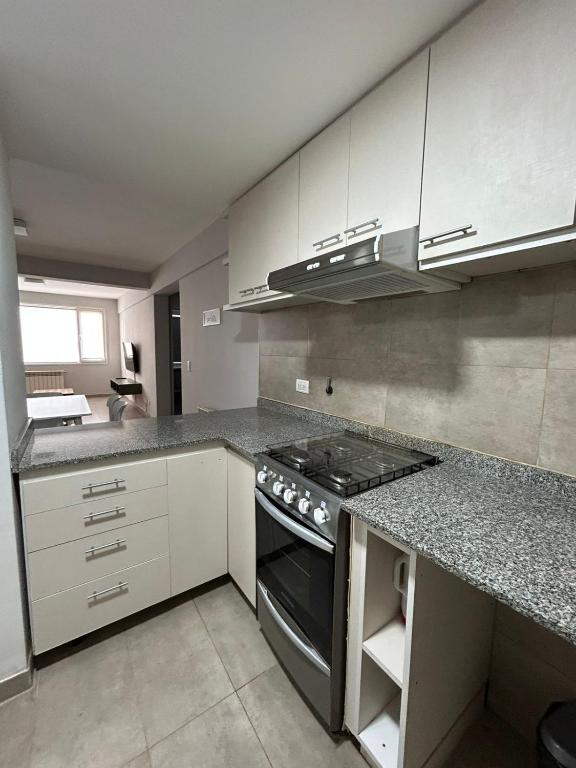 Departamento amplio y comodo cerca del Centro (PC) - 4