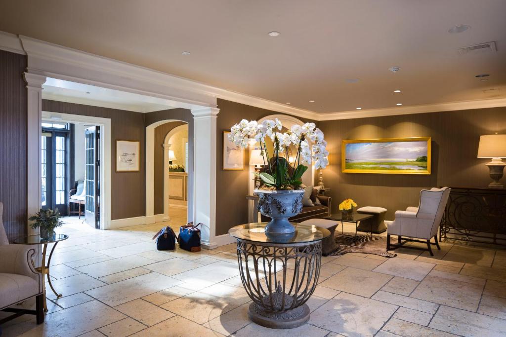 Delamar Southport photo