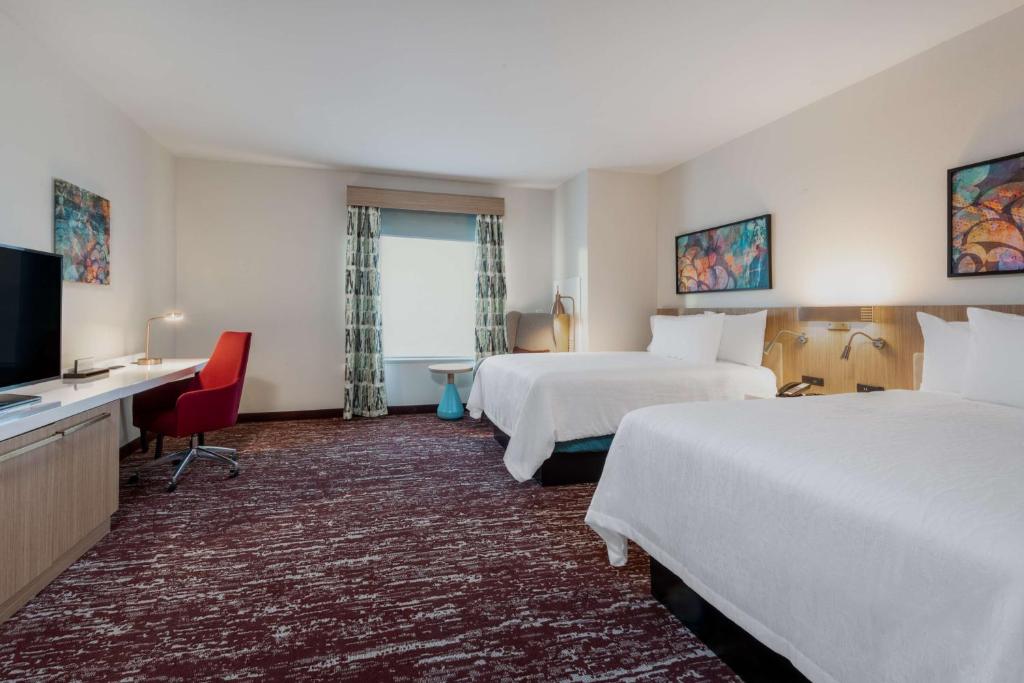Hilton Garden Inn Longmont photo