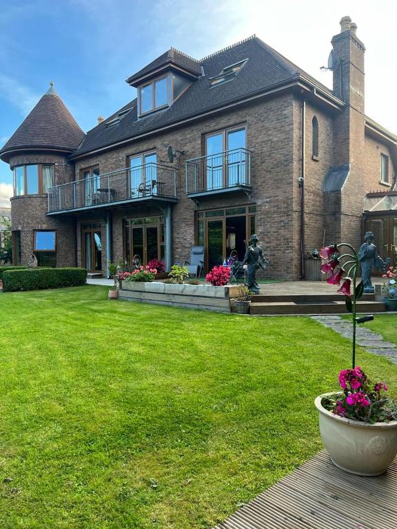 Tower House, Crawfordsburn