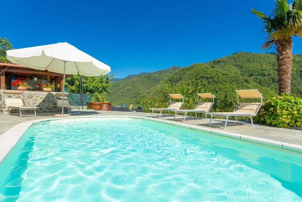 Villa Casale Le Selve Large Private Pool WiFi - 4