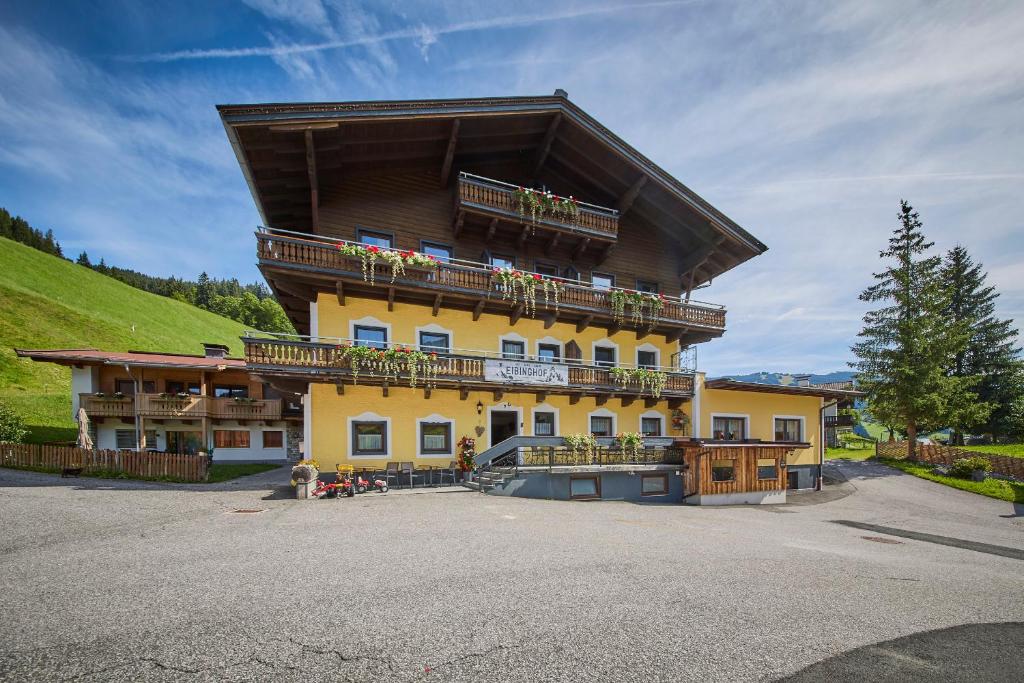 Eibinghof BED & BREAKFAST & SWIM Frühstück Pension - 3