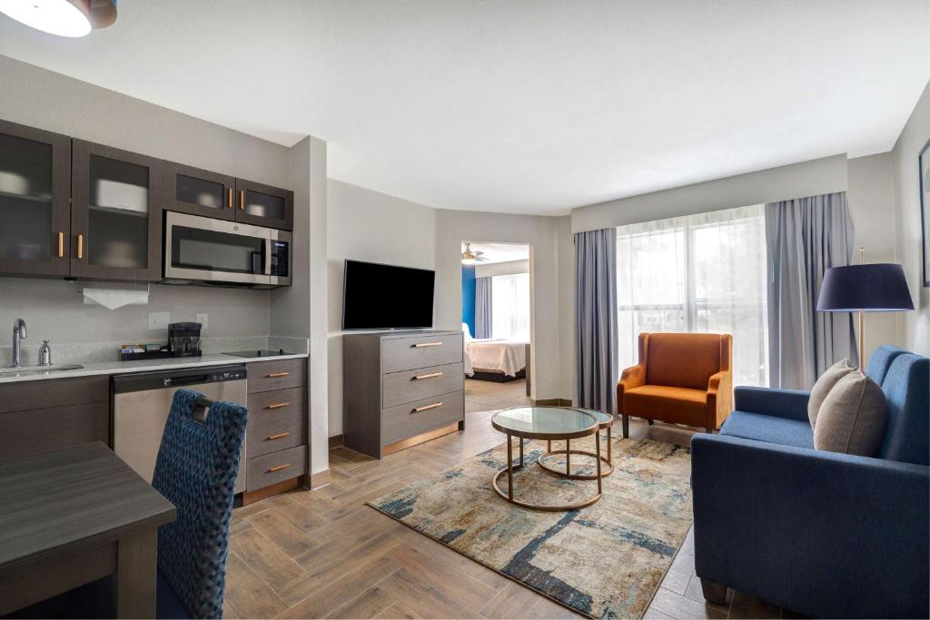 Homewood Suites by Hilton Jackson-Ridgeland photo