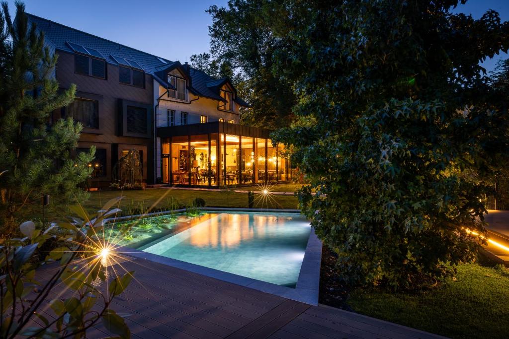 Sunrose 7 - Heritage Boutique Hotel — Hotel in Bohinjska Bistrica