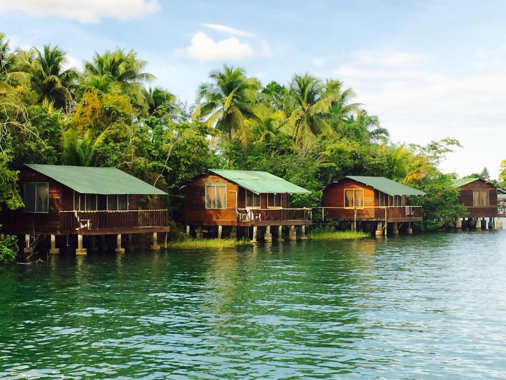 Hotels in Rio Dulce Town, Guatemala price from 52 of Hotels